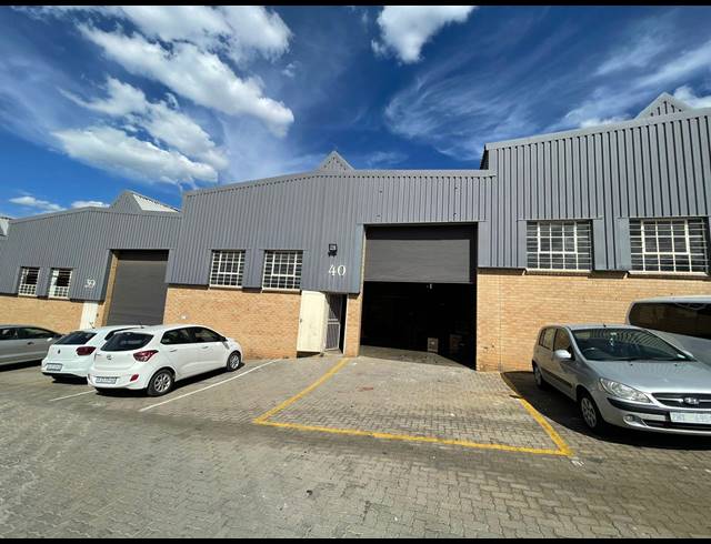 374M² WAREHOUSE TO LET IN KYA SANDS